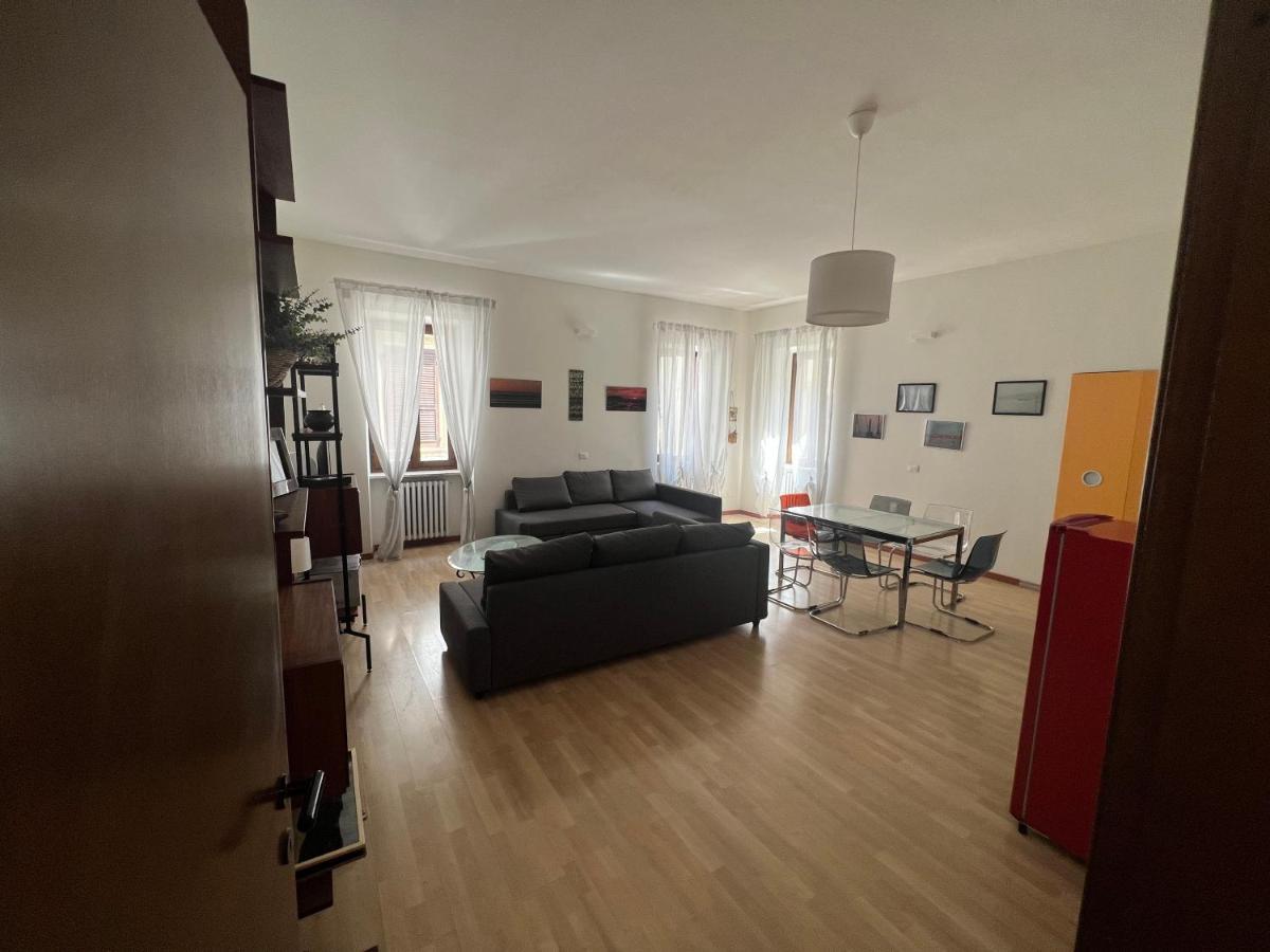 La Torretta Apartment Пескиера дел Гарда Екстериор снимка
