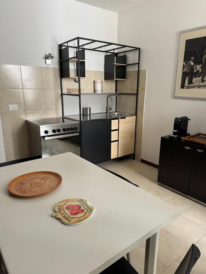 La Torretta Apartment Пескиера дел Гарда Екстериор снимка
