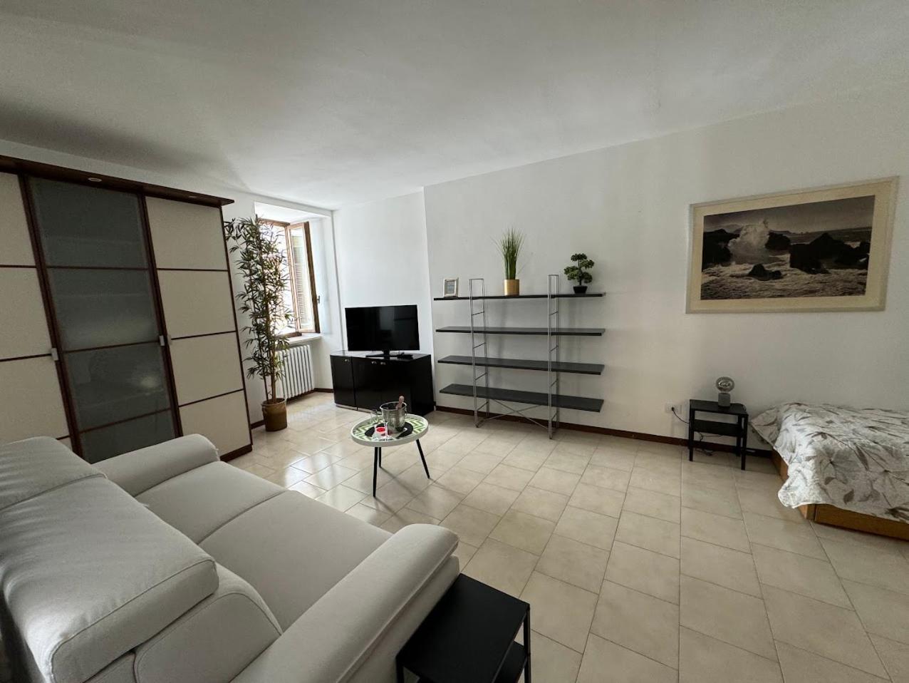 La Torretta Apartment Пескиера дел Гарда Екстериор снимка